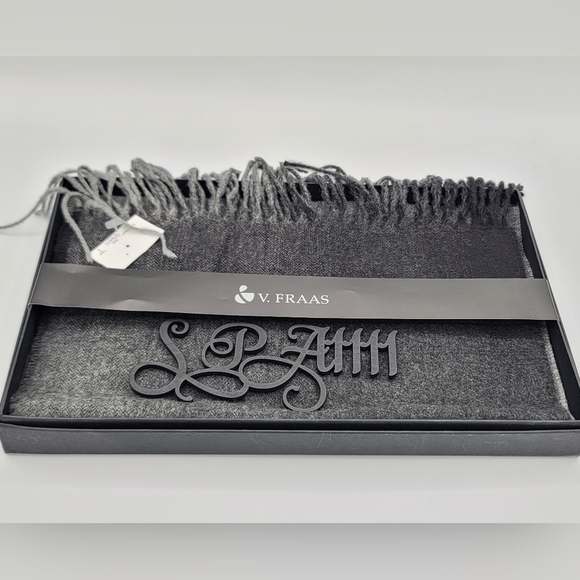 V. FRAAS Scarf Grey Ombre In Box NWT #615 - Picture 2 of 9